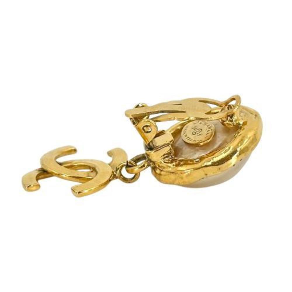 CHANEL Chanel Earrings 94P Coco Mark Fake Pearl Gold Plated Women's - Picture 5 of 6